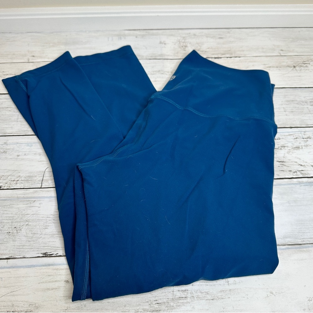 Lululemon blue soft stretch leggings